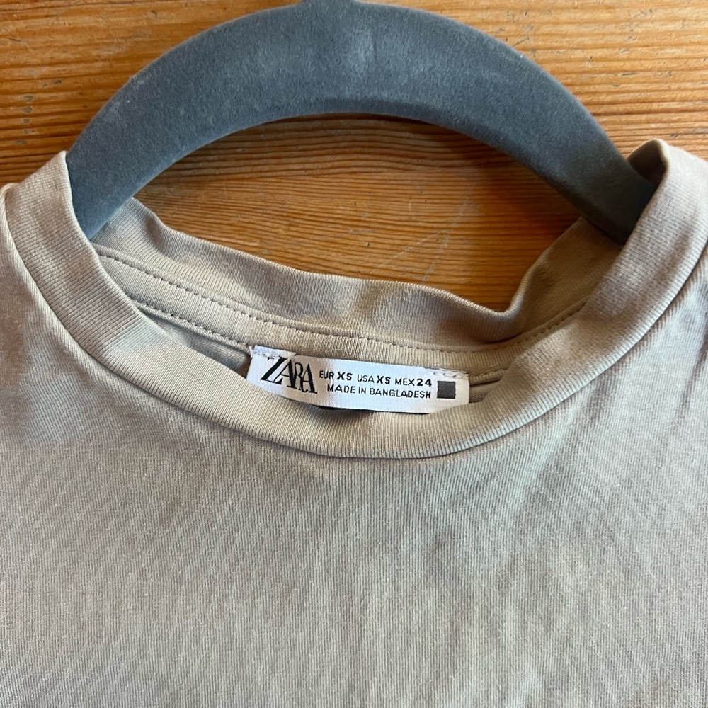 Zara Basic Tank - Picture 2 of 2